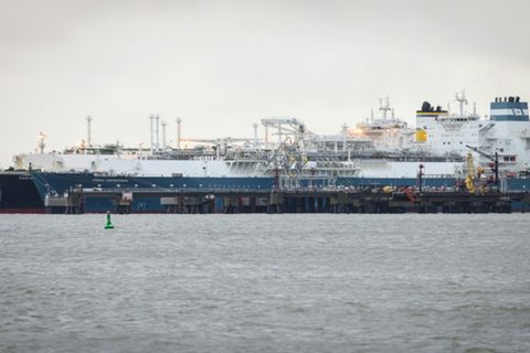 LNG-Terminalschiff