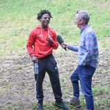 Sogar der bekannte Youtuber und Streamer "IShowSpeed" ist vor Ort und gibt ein Interview