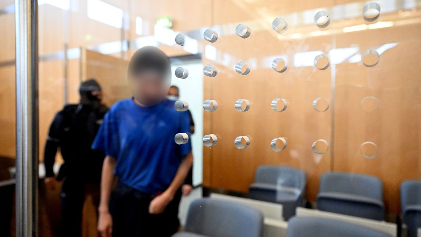 Solingen process: the accused confesses knife attack | Stern.de