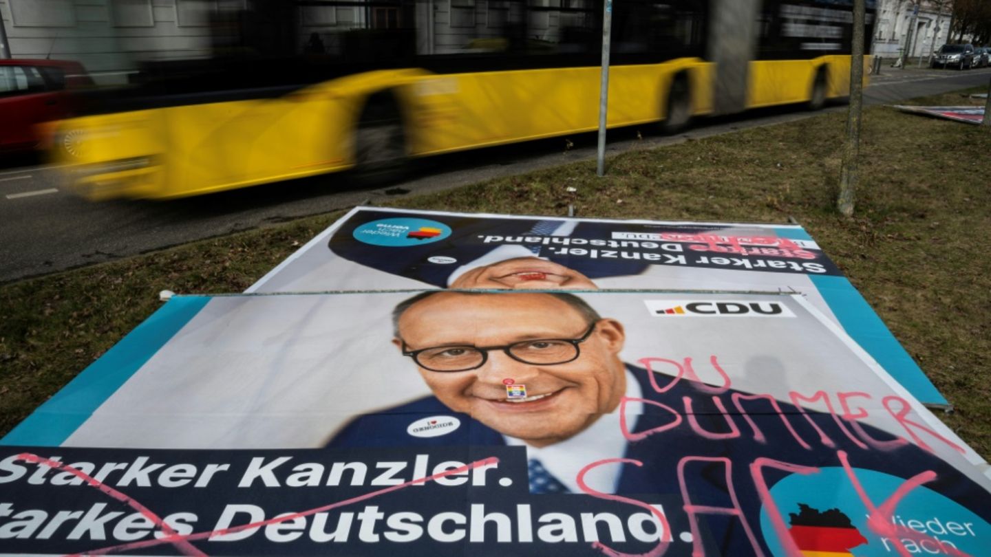 Beschädigtes CDU-Wahlplakat