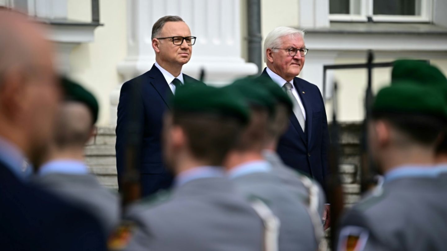Bundespräsident Steinmeier beim Empfang des polnischen Präsidenten Duda (links) am Dienstag in Berlin