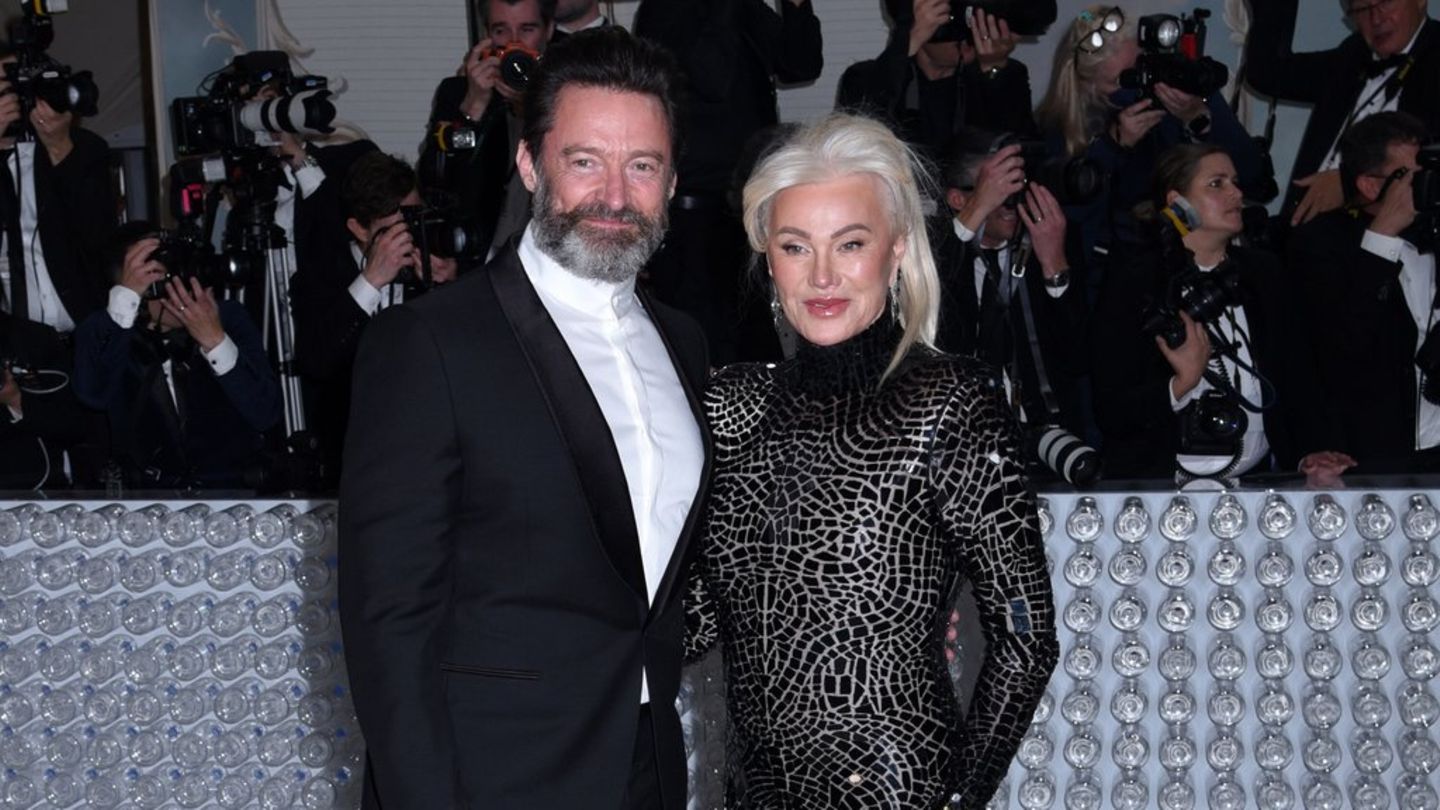 Hugh Jackman and Deborra-Lee Furness: She apparently submitted the divorce