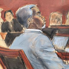 Die Gerichtszeichnung zeigt Sean "P. Diddy" Combs, der den Eröffnungsplädoyers am ersten Verhandlungstag