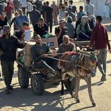 Erklärtes Ziel der israelischen Regierung ist es, durch das neue Modell zur Verteilung zu verhindern, dass die Hamas Zugriff auf die Hilfsgüter hat. Den Islamisten wirft Israel vor, internationale Hilfslieferungen für die notleidenden Menschen im Gazastreifen zu kapern. Die Hamas weist die Vorwürfe zurück