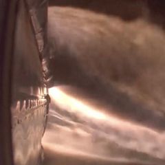 Umgeben von Flammen: Außenkameras filmen SpaceX-Rakete bis kurz vor Explosion