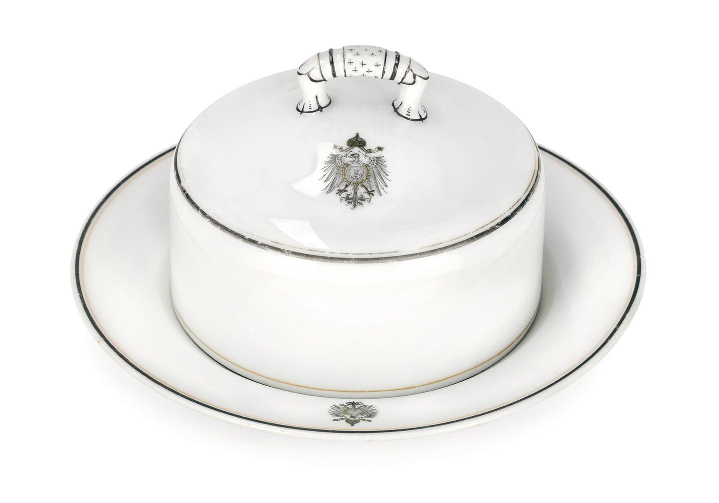 Auch Teile aus dem deutschen Kaiserhaus kommen unter den Hammer: Kaiser Wilhelms II. Butterdose aus KPM-Porzellan