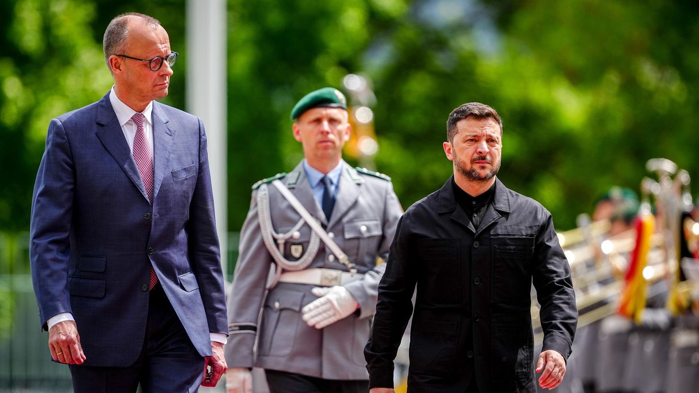 Wolodymyr Selenskyj ended up in Berlin to meet Merz