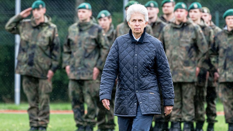 Defense politician Marie-Egnes Strack-Zimmermann knows what it means to assert herself in a male domain
