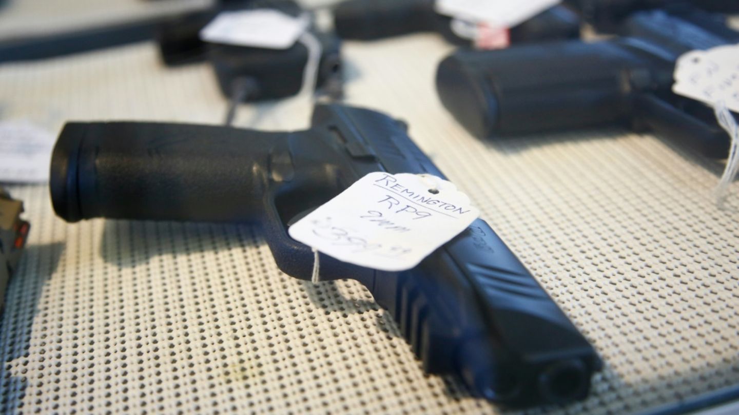 Pistolen in Geschäft