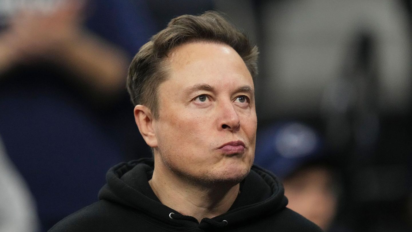 Elon Musk ends his work for the US government