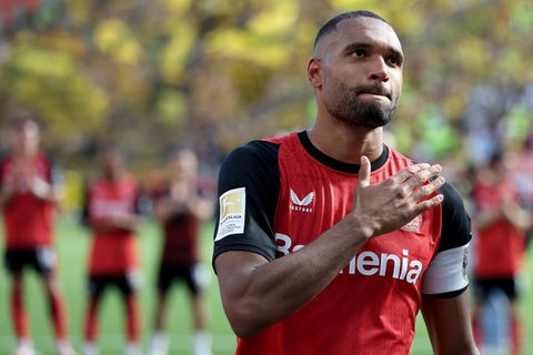 Jonathan Tah bei seiner Verabschiedung in Leverkusen
