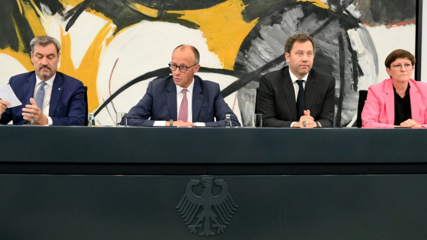 Parteichefs Söder, Merz, Klingbeil und Esken