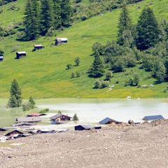 Blatten in der Schweiz ist fast vollständig in Geröll verschwunden – nun steigt das Wasser der Lonza