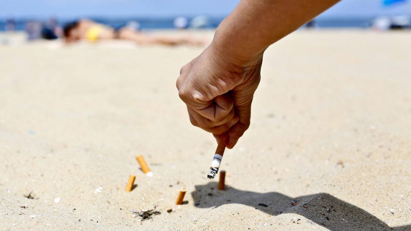 Auch an den Stränden in Frankreich gilt ab Juli ein Rauchverbot