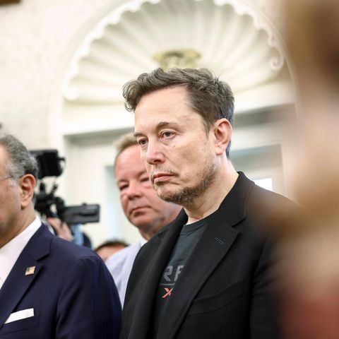 Erschöpft oder verkatert?: Elon Musk im Weißen Haus