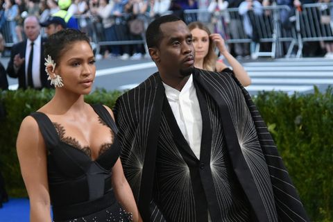 Der angeklagte Rapper Sean "Diddy" Combs und seine damalige Freundin, die Sängerin Casandra Ventura, im Jahr 2017