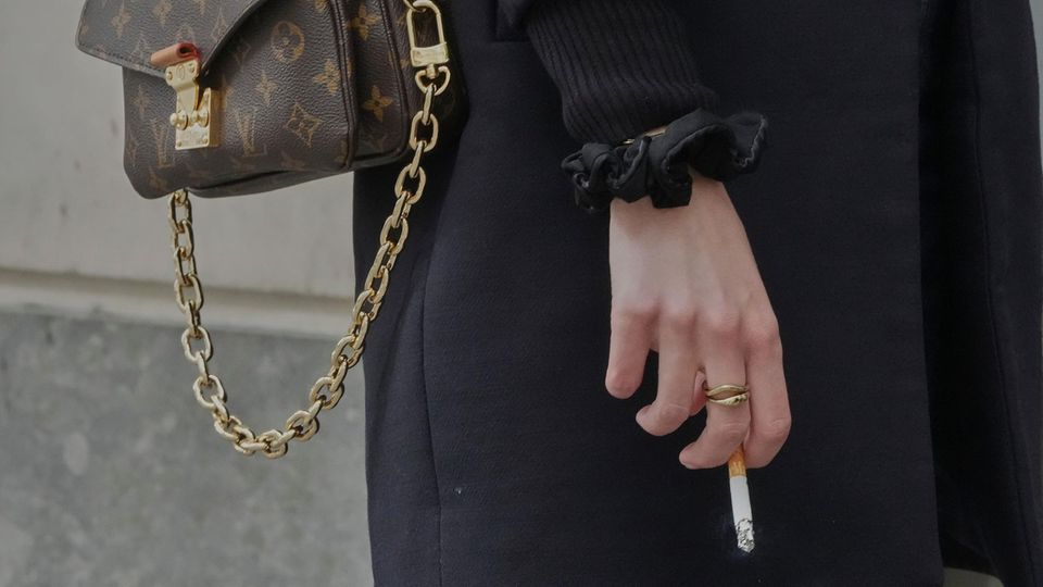 Rauchverbot im öffentlichen Raum? Vorstoß kommt in Deutschland gut an