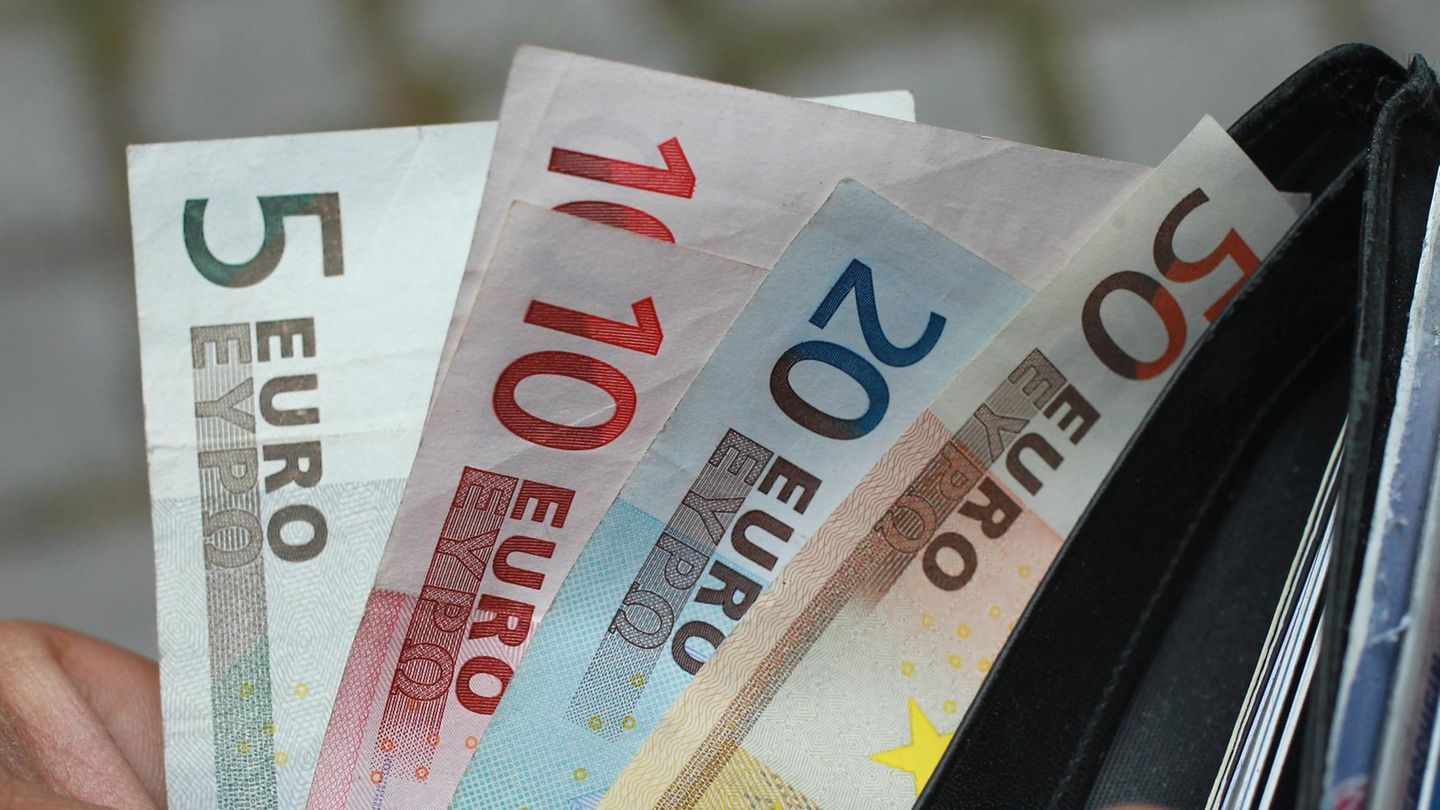 No more cash: popular withdrawal service is discontinued