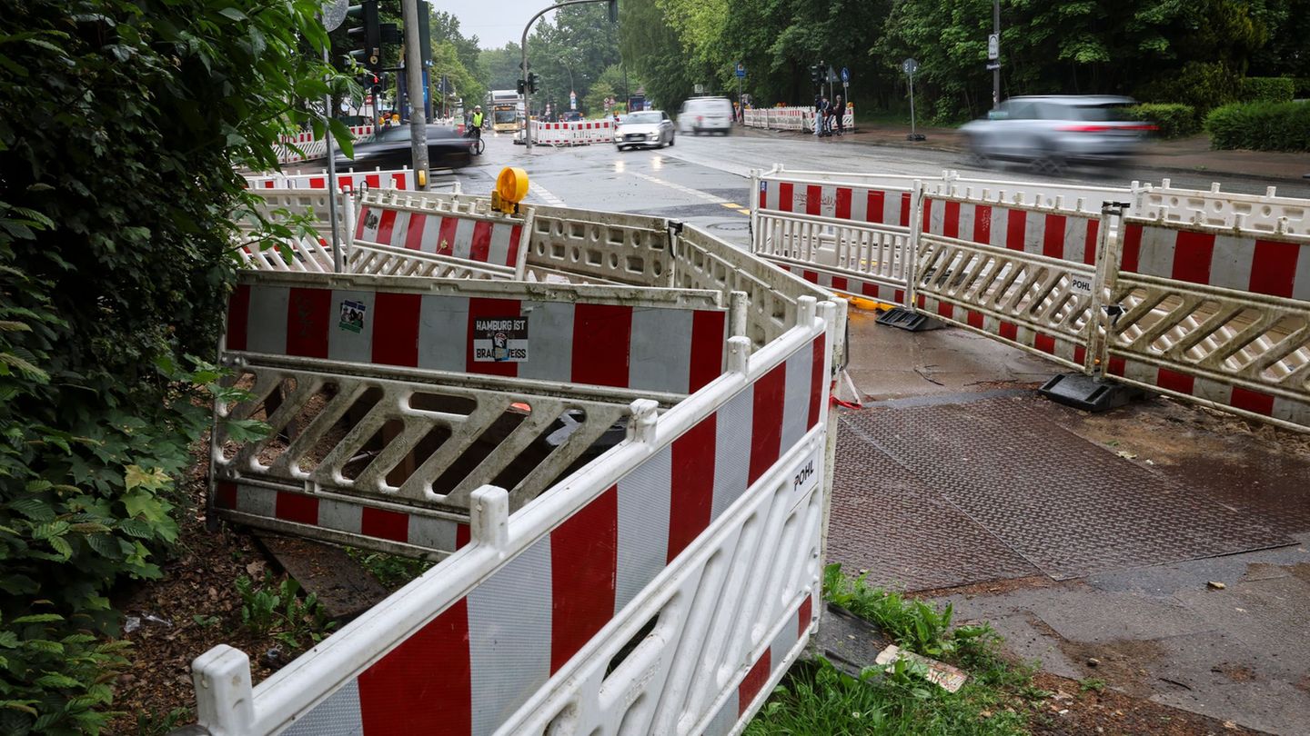 Stra-ensanierung-Neue-Baustellen-behindern-Autoverkehr-in-Hamburg