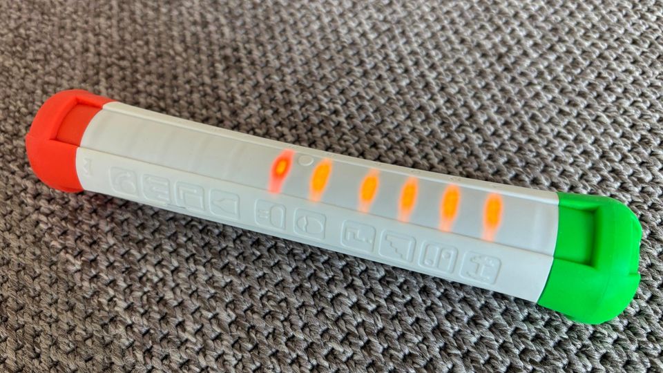 Stickflip aus DHDL: Die LEDs zeigen den Score an