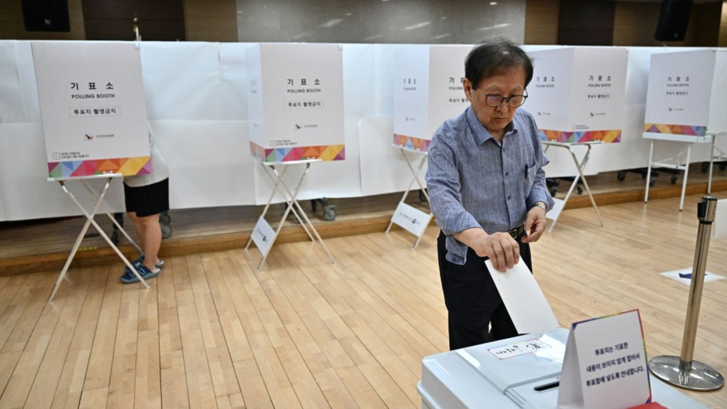 Wahllokal in Seoul
