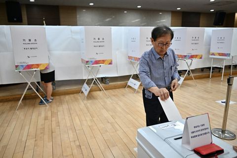 Wahllokal in Seoul