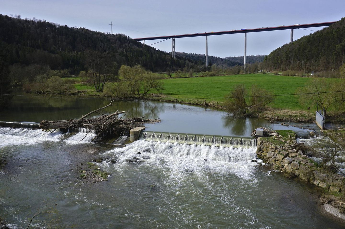 Neckartalbrücke bei Weitlingen (A81, Baden-Württemberg): Note 3,0 & Traglastindex V Neckartalbrücke bei Weitlingen