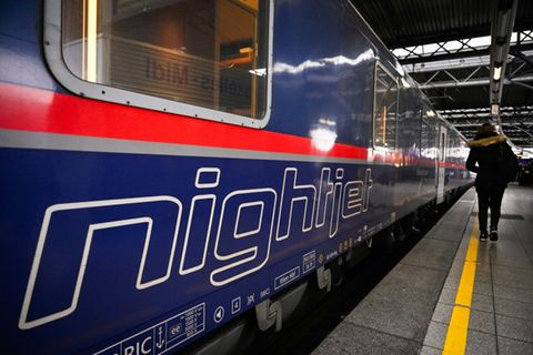 Nightjet aus Berlin im Bahnhof von Brüssel