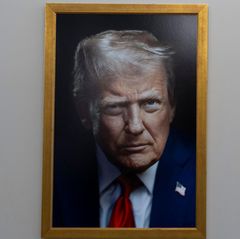 Donald Trump: Das neue Porträt hängt im Weißen Haus