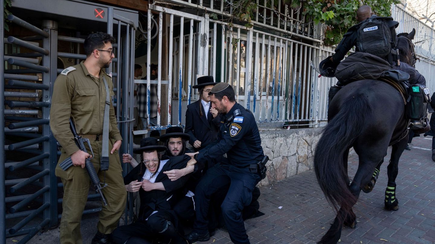 Dispute over compulsory commitment: Netanyahu’s government could overthrow the military dispute