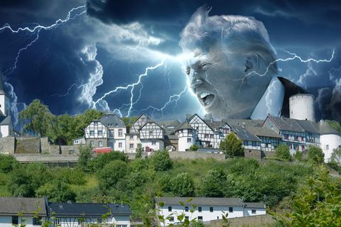 Ein Dorf wird von Donald Trump beschimpft (Montage)