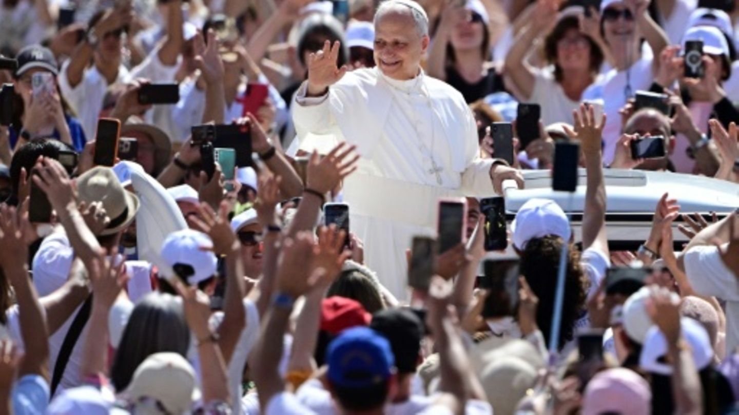 Umjubelter Papst