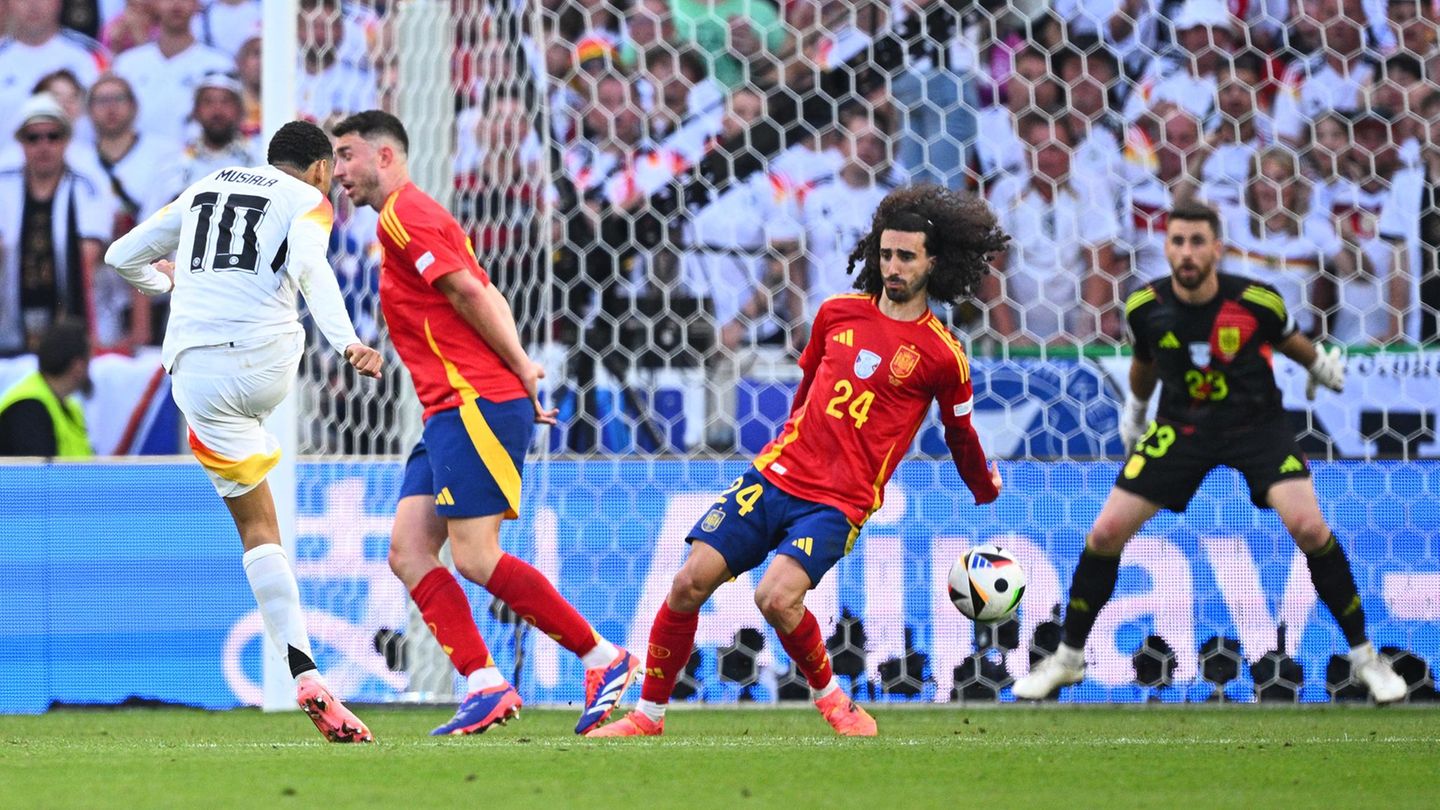 Handspiel des Spaniers Marc Cucurella im Viertelfinale der EM 2024