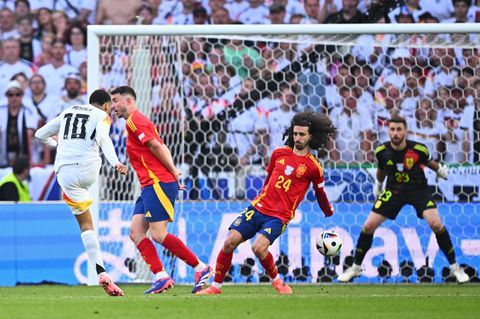 Handspiel des Spaniers Marc Cucurella im Viertelfinale der EM 2024