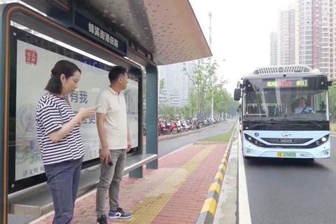 In China fahren eimmer mehr Busse ohne feste Route