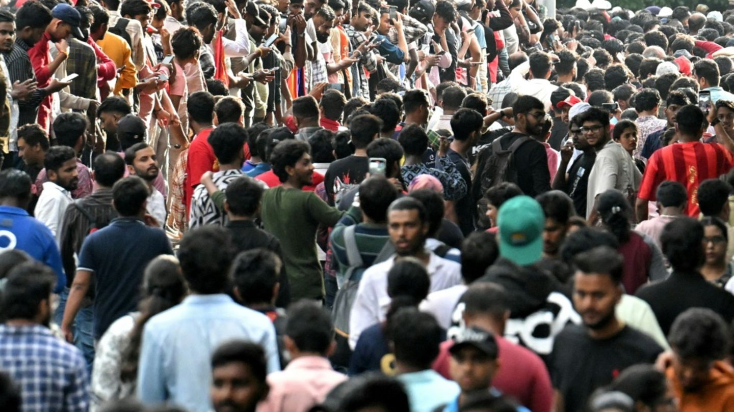 Fanmassen in Bangalore