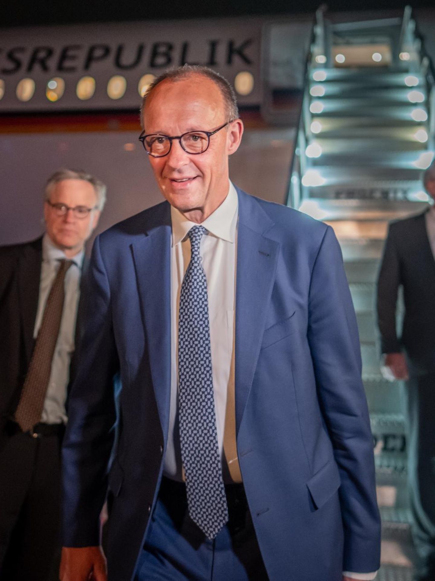 Friedrich Merz auf seiner Reise zu Donald Trump
