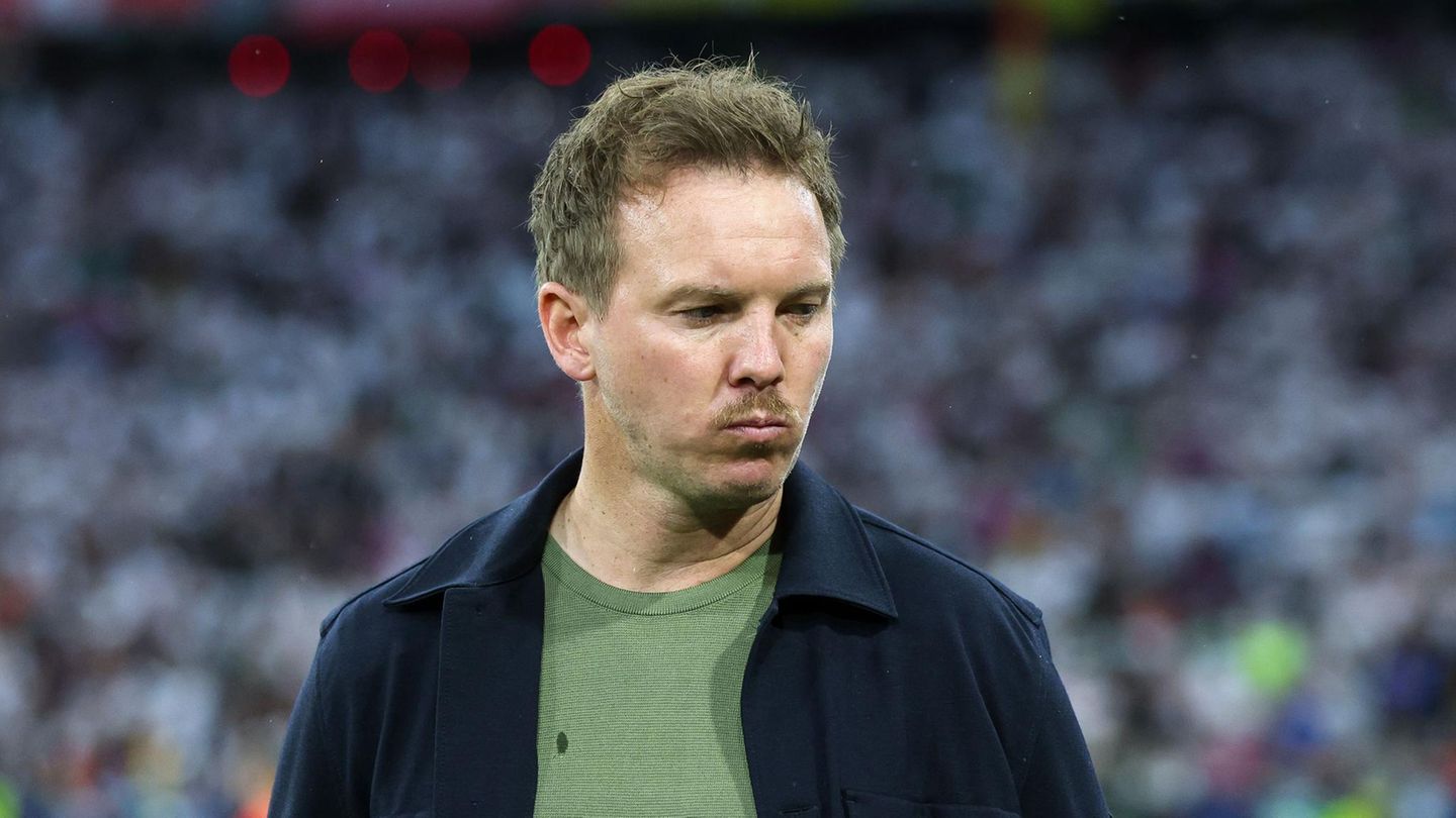 Bundestrainer Julian Nagelsmann am Abend in der Münchener Allianz-Arena
