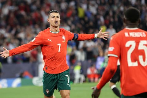 Komm' in meine Arme: Ronaldo bedankt sich bei Vorlagengeber Nuno Mendes
