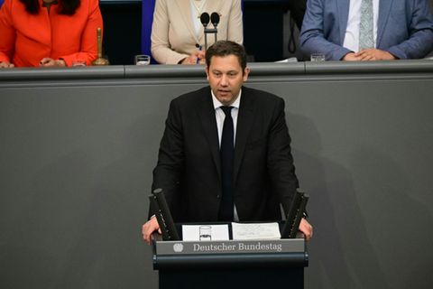 Lars Klingbeil im Bundestag