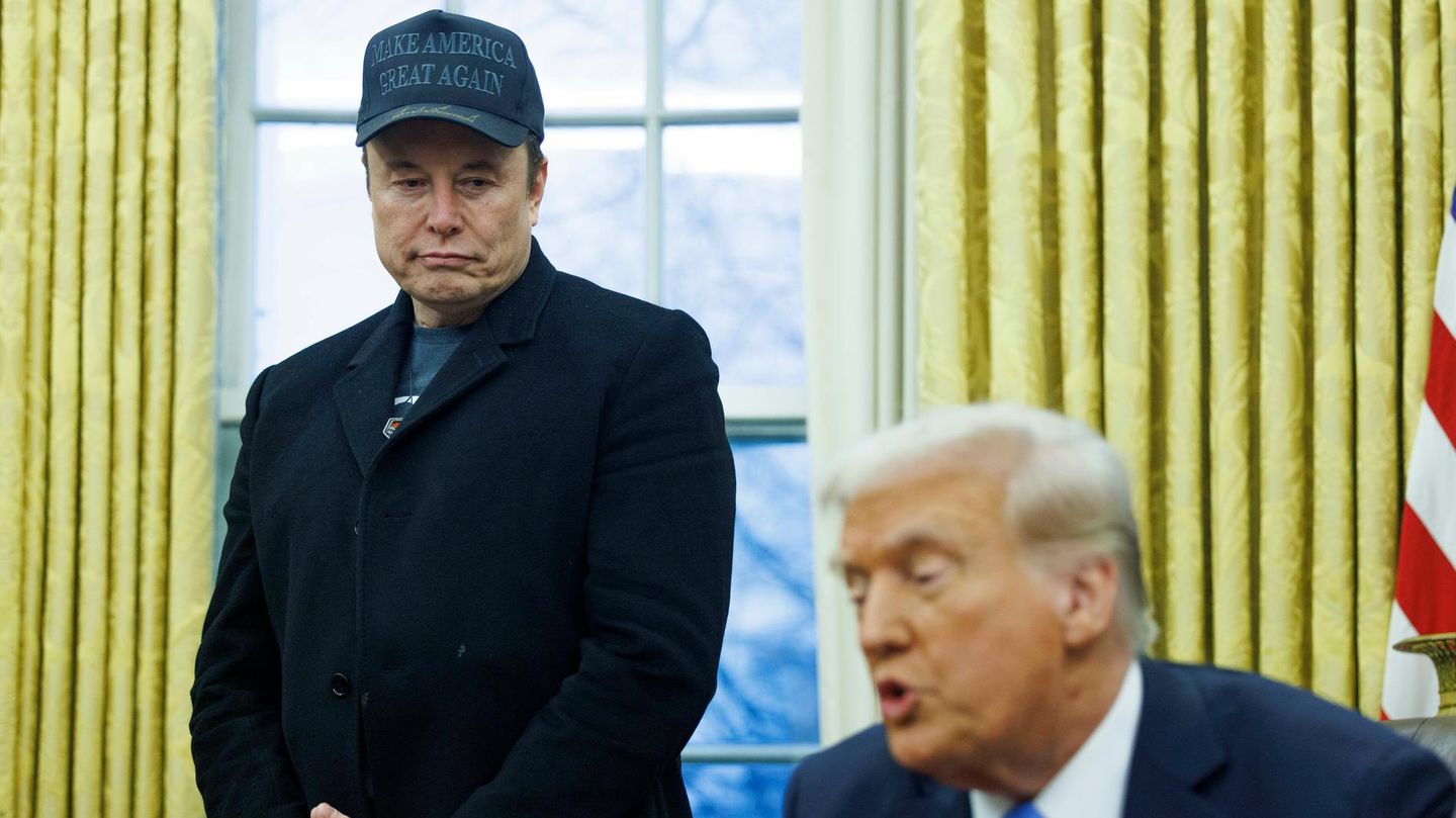 Donald Trump and Elon Musk escalate their dispute online