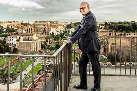 Portrait Roberto Gualtieri