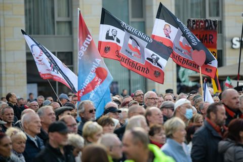 Pegida-Demonstration in Dresden 2021