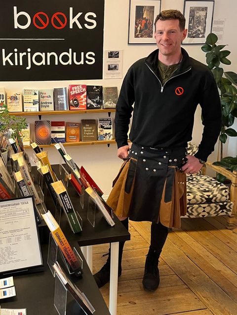 Joseph Dunnigan in Tallinns "Museum der verbotenen Bücher"