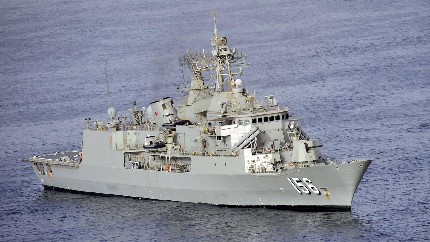 Die HMAS156 Canberra ist Teil der Royal Australian Navy