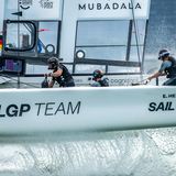 Ein F50 Renn-Katamaran der SailGP