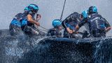 Ein F50 Renn-Katamaran der SailGP