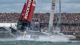 Ein F50 Renn-Katamaran der SailGP
