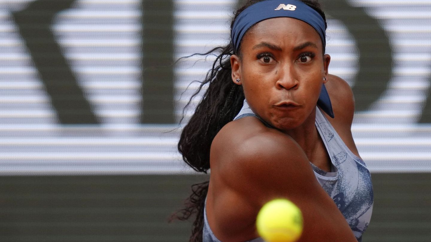French Open: Gauff wins in Paris Tennis thriller against Sabalenka