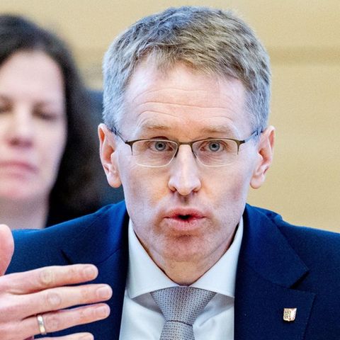 Der schleswig-holsteinische Ministerpräsident Daniel Günther: "Schutzfunktion des Staates vernachlässigt"